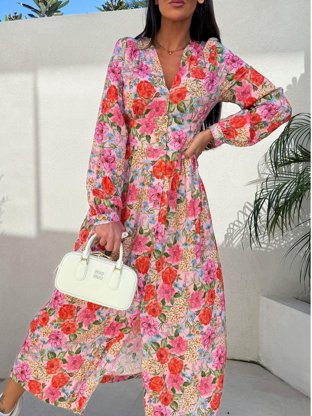 Damen Elegantes Maxikleid mit floralen Mustern und Knopfdetails Drune