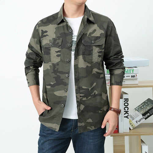 Herren nan militärisch inspiriertes Overshirt aus Baumwollmix mit Tarnmuster, Klappbrusttaschen und regular fit Drune