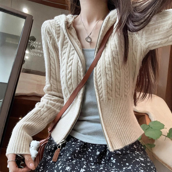 Damen Kapuzenstrickjacke mit Zopfmuster und asymmetrischem Schnitt Drune