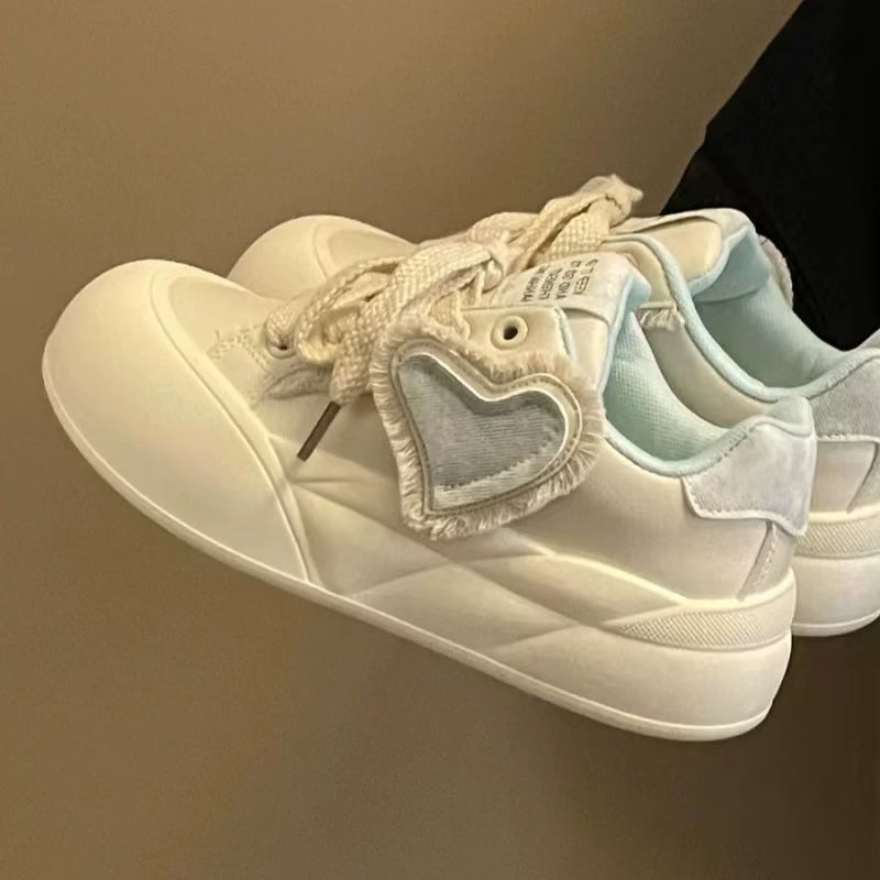 Damen Sneakers mit verspieltem Herz-Design und komfortablem Fußbett Drune