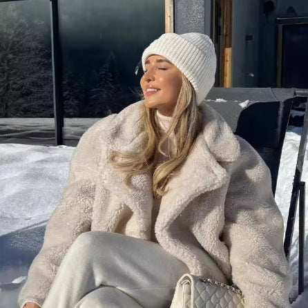 Damen nan kurzes Teddy-Fleece Blouson mit Reverskragen, wattiertem Innenfutter und Eingrifftaschen Drune
