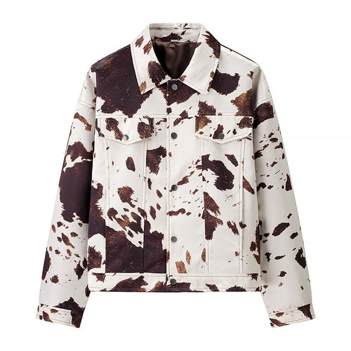 Damen nan kurze Truckerjacke mit markantem Kuhflecken-Print, kastigem Schnitt und aufgesetzten Brusttaschen Drune