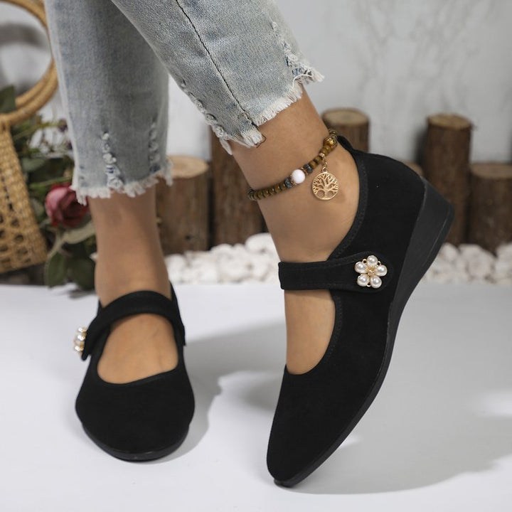 Damen Mokassin-Schuhe mit elegantem Riemen und zeitloser Blütenapplikation Drune