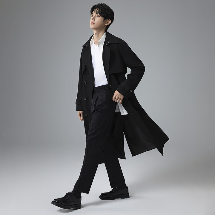 Herren Trenchcoat im minimalistischen Doppelreiher mit breitem Schalkragen und Taillengürtel Drune