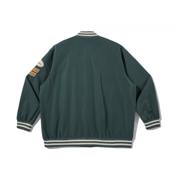 Unisex College-Bomberjacke mit gestepptem Patch, gestreiften Rippsäumen und Druckknopfleiste Drune