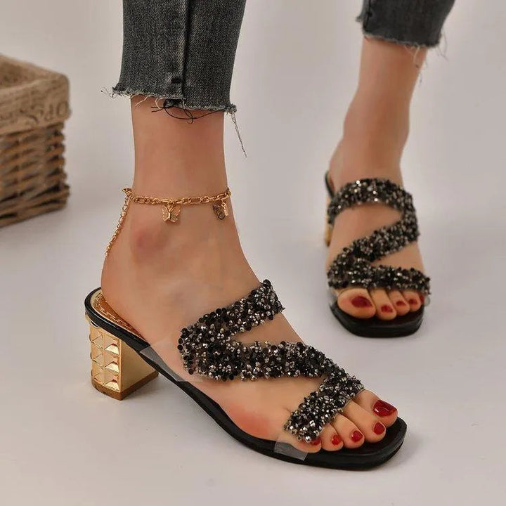 Drune | Sandalen mit Absätzen und Pailletten