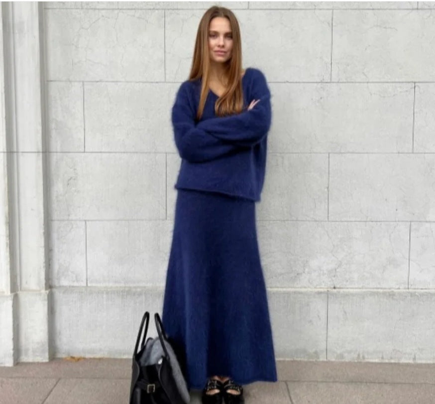 Damen Strickkleid mit tiefem V-Ausschnitt und weichem Mohair-Material Drune