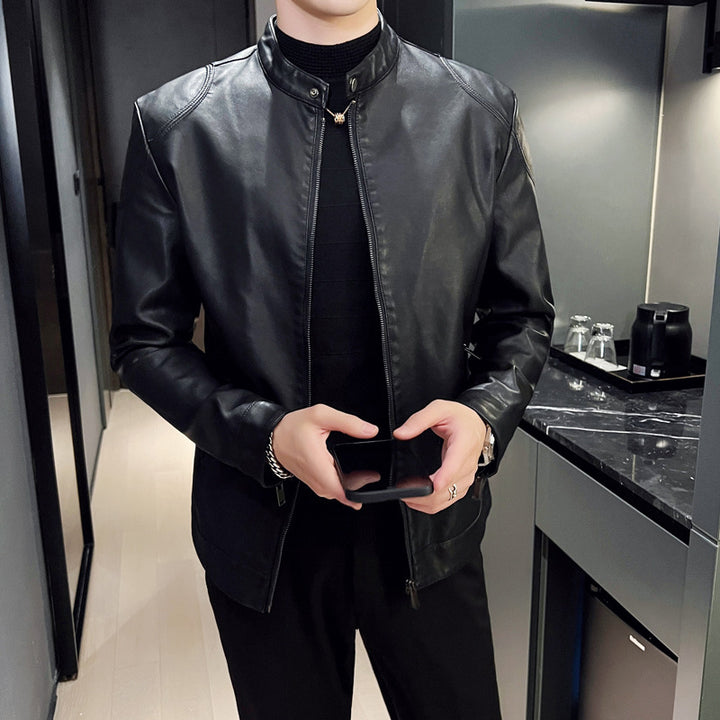 Herren schlanker Kunstlederblouson Motorrad-inspiriertes Design mit kurzem Stehkragen und verdecktem Reißverschluss Drune