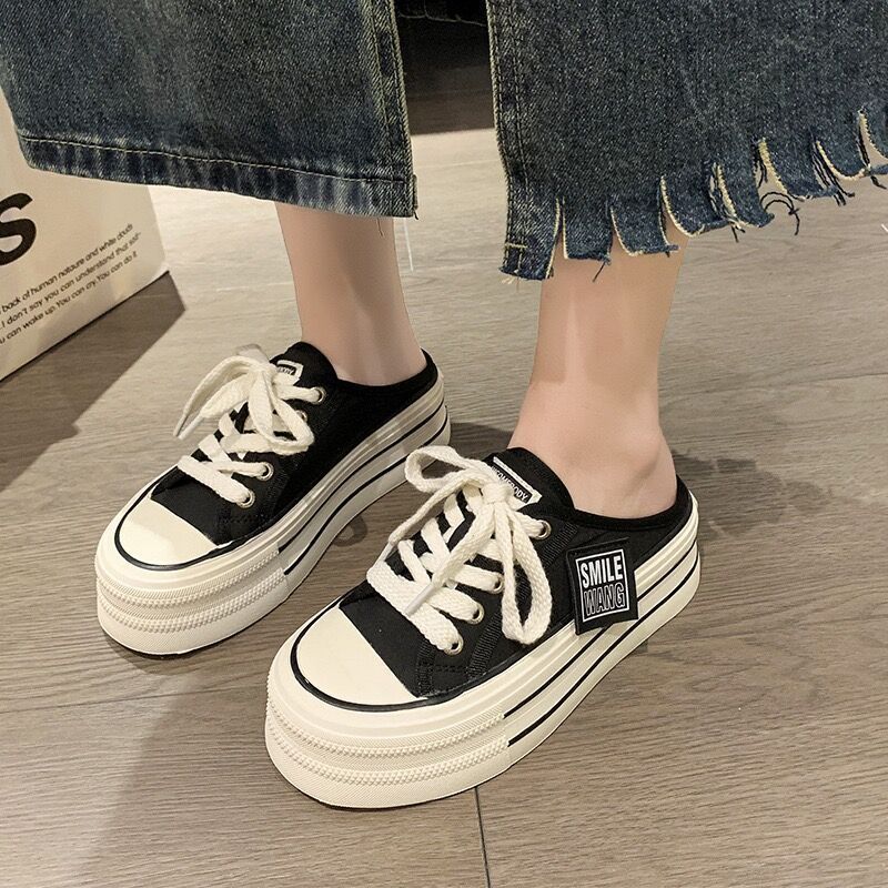 Damen Lässige Canvas-Sneaker mit strapazierfähigem Obermaterial und unverwechselbarem Design Drune