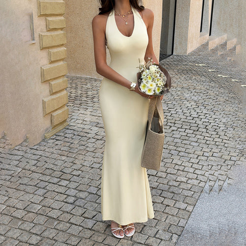 Damen Figurbetontes Abendkleid mit Halterrücken Drune