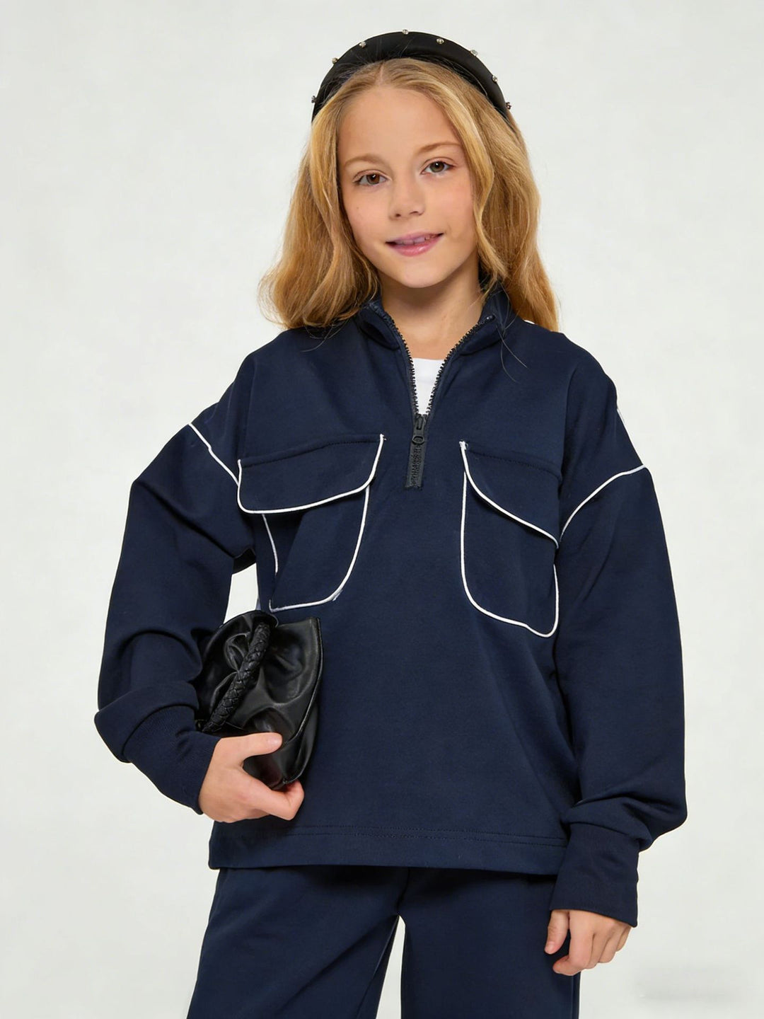 Damen sportlicher Sweatpullover mit halbem Reißverschluss und praktischen Taschen