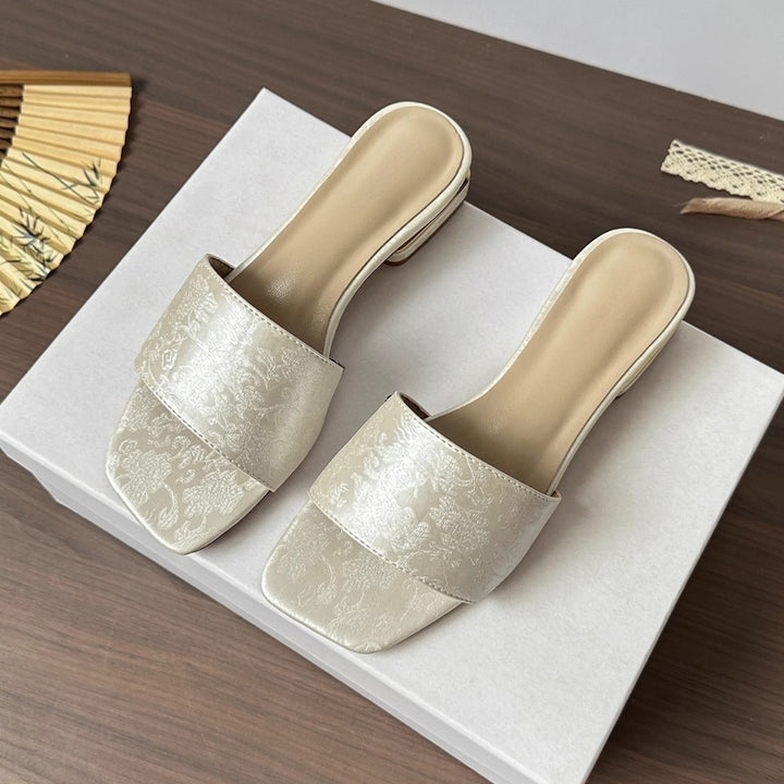 Damen Bestickte Brokat‑Mules mit quadratischer Zehenpartie und niedrigem geformtem Blockabsatz Drune