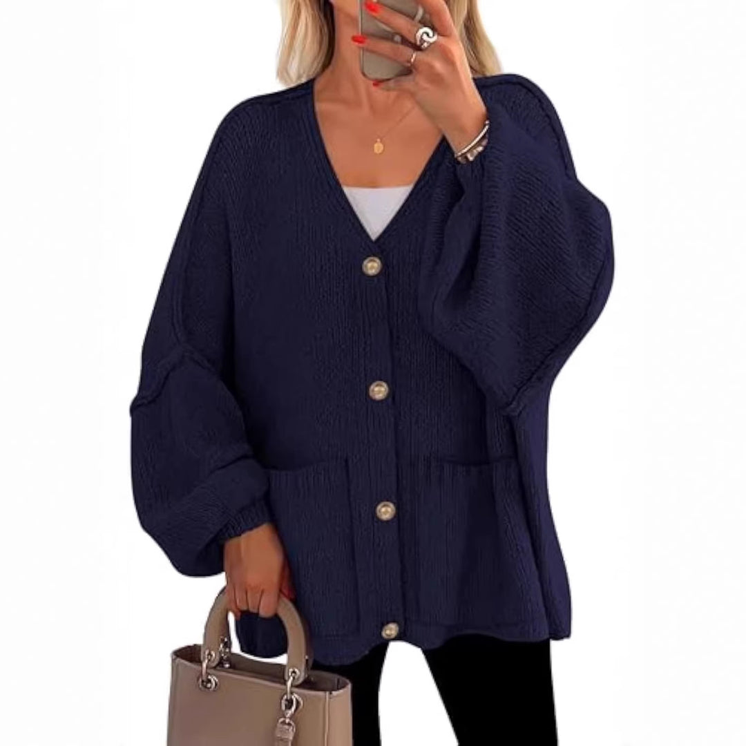 Damen Oversize Strickcardigan mit V-Ausschnitt, goldenen Zierknöpfen und aufgesetzten Taschen Drune