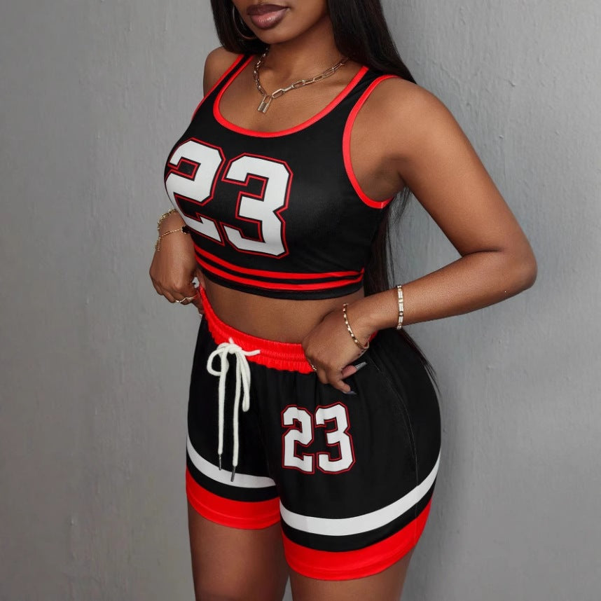 Damen Sportliches Freizeit-Outfit mit Crop-Top und Shorts Drune