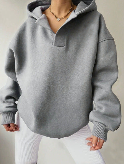 Damen Oversize-Kapuzenpullover aus schwerem Sweatstoff mit V‑Ausschnitt‑Detail und langen Rippbündchen Drune