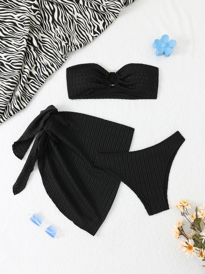 Damen Bandeau-Bikini-Set mit raffiniertem Wickelrock und stilvollen Details Drune