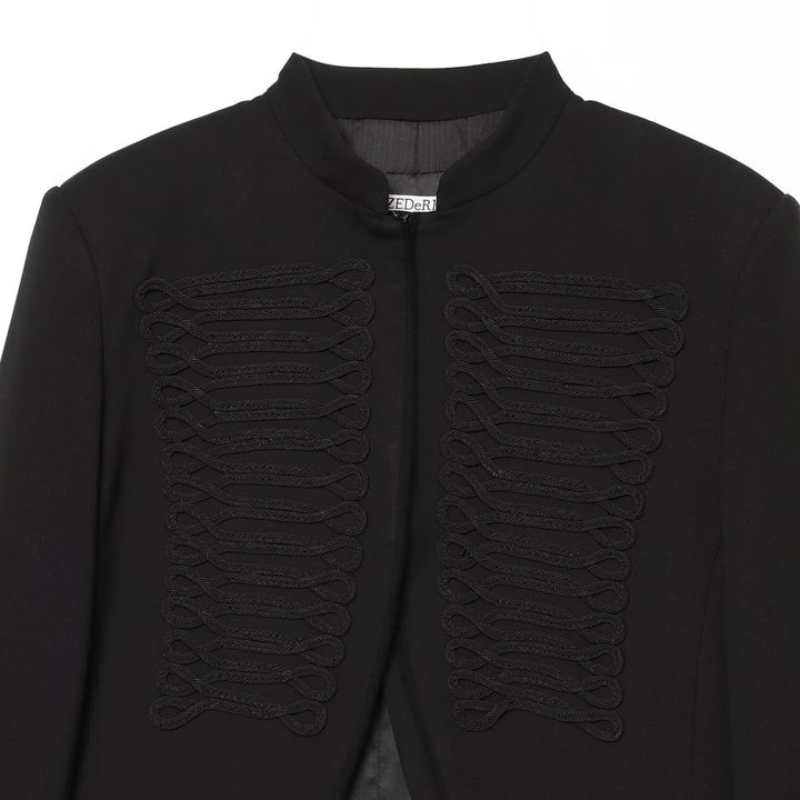 Damen Kurzgeschnittener Militärblazer mit ornamentalem Kordelbesatz und Stehkragen Drune