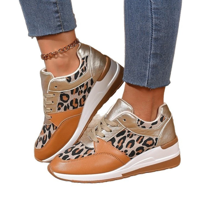Damen nan stilvolle Plateau-Sneaker mit Leopardenmuster, gepolsterter Komfortinnensohle und glänzenden Einsätzen Drune