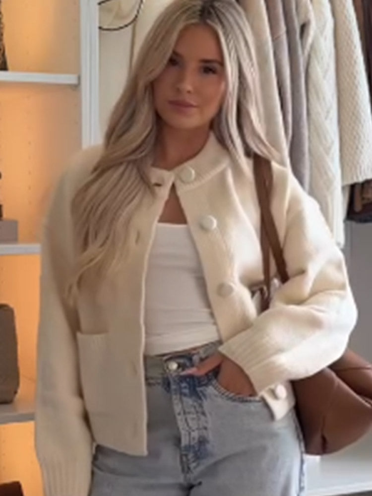 Damen Grobgestrickte Cropped-Strickjacke mit runden Druckknöpfen und oversized Ärmeln Drune