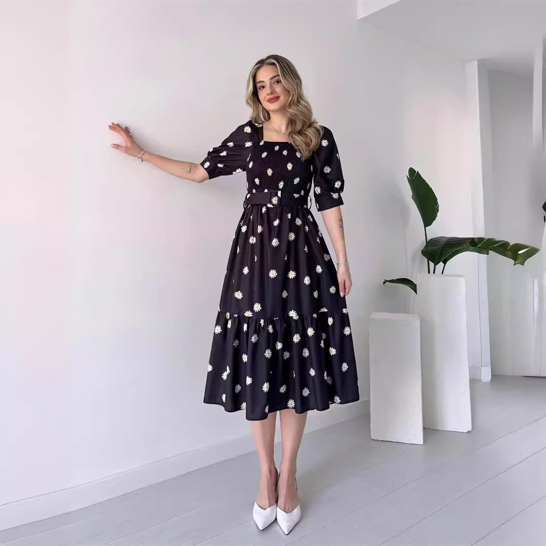 Drune | Bedrucktes, taillenbetontes U-Ausschnitt Elegantes Kleid