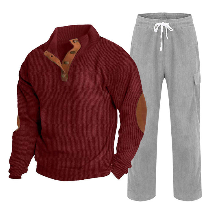 Herren nan strukturiertes Feinstrick-Halbknopf-Pullover und Feincord-Cargo-Zweiteiler Drune