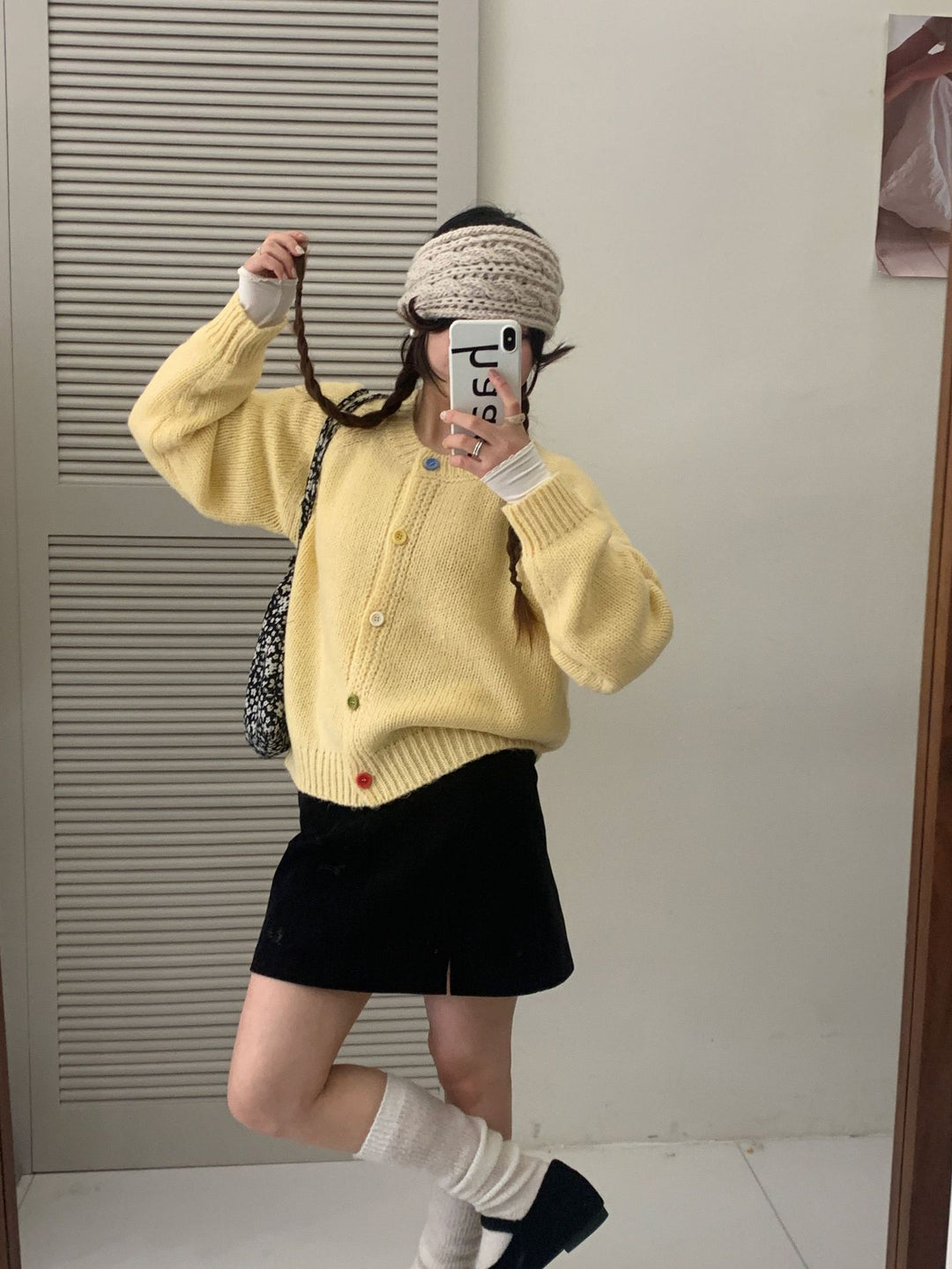 Damen Kuschelige Strickjacke mit bunten Knöpfen und lockerer Passform Drune