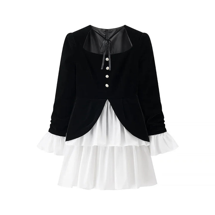 Damen nan viktorianische Samtbluse mit Stufenvolant-Rockdetail und Zierknopfleiste Drune
