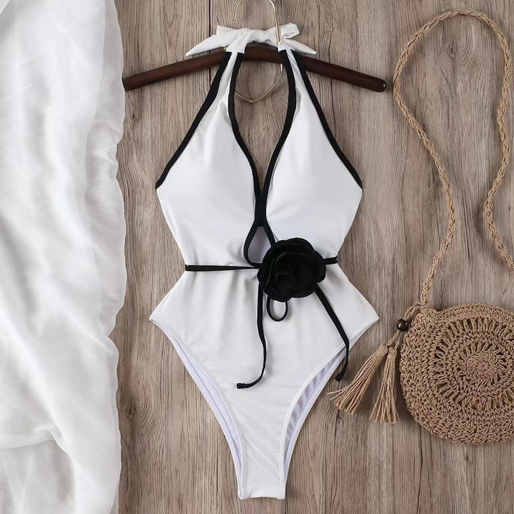 Damen Eleganter Badeanzug mit Hochgeschlossenem Ausschnitt und Blütenakzent Drune