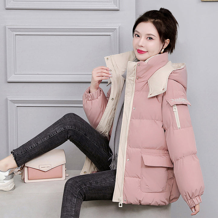 Damen nan wattierte Steppjacke mit abnehmbarer Kapuze, hohem Kragen und großen Pattentaschen Drune