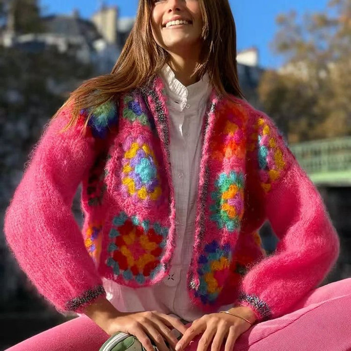 Damen Strickjacke mit buntem Granny-Quadrat-Design und luftigen Ärmeln Drune