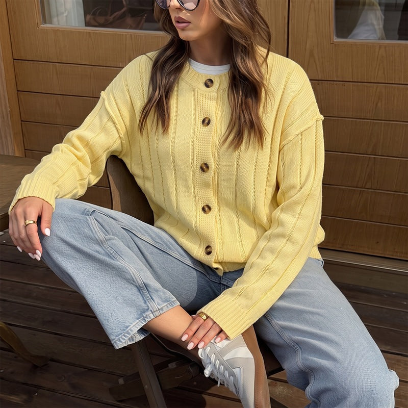 Damen Strickjacke mit Knopfdetails und feiner Rippstruktur Drune