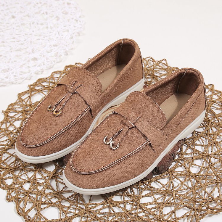 Damen Slipper-Loafer aus Velourslederoptik mit dekorativem Knotenriemen und leicht profilierter Gummisohle Drune