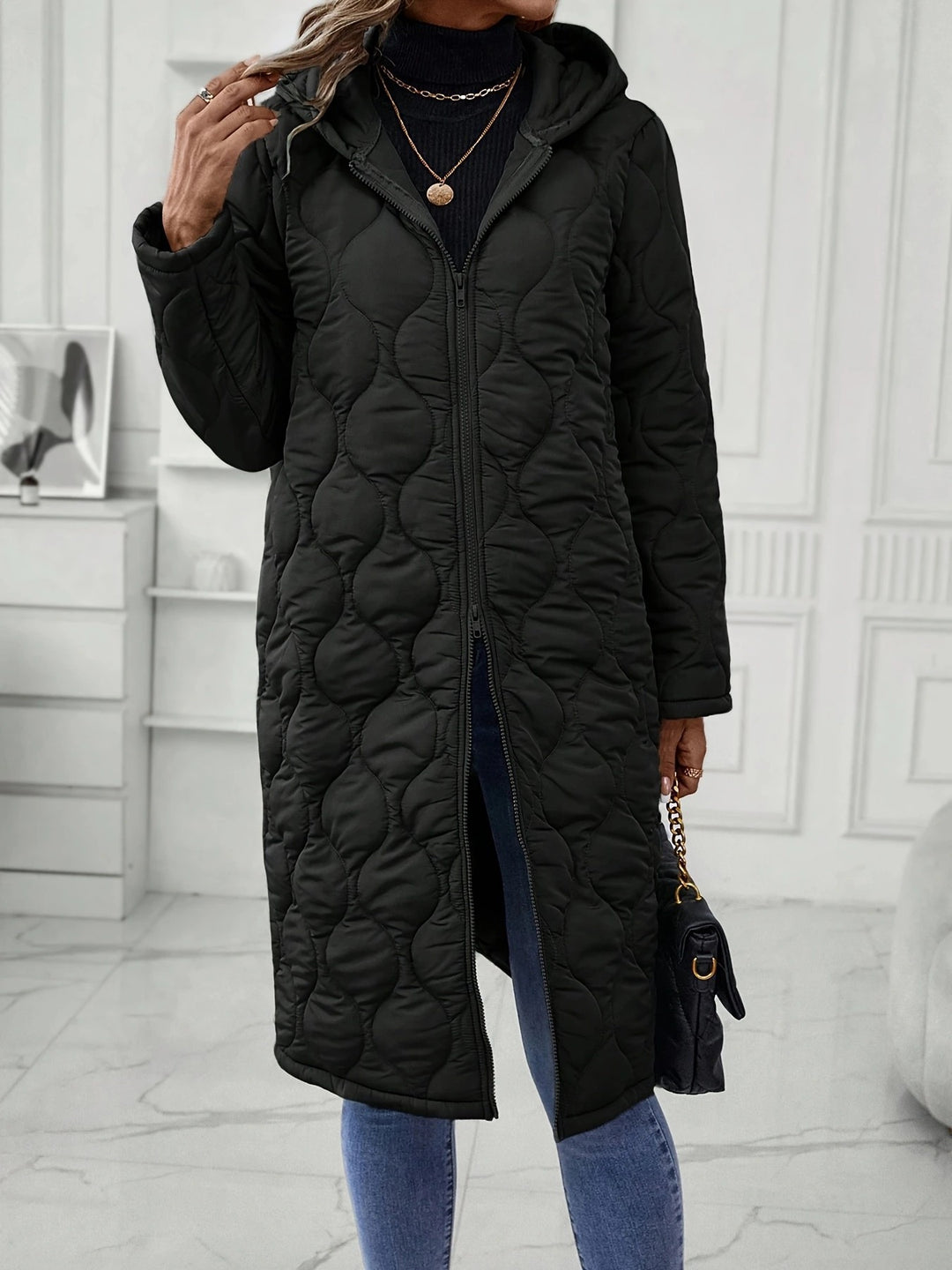Damen Kapuzenjacke mit eleganter Steppung und langen Ärmeln Drune