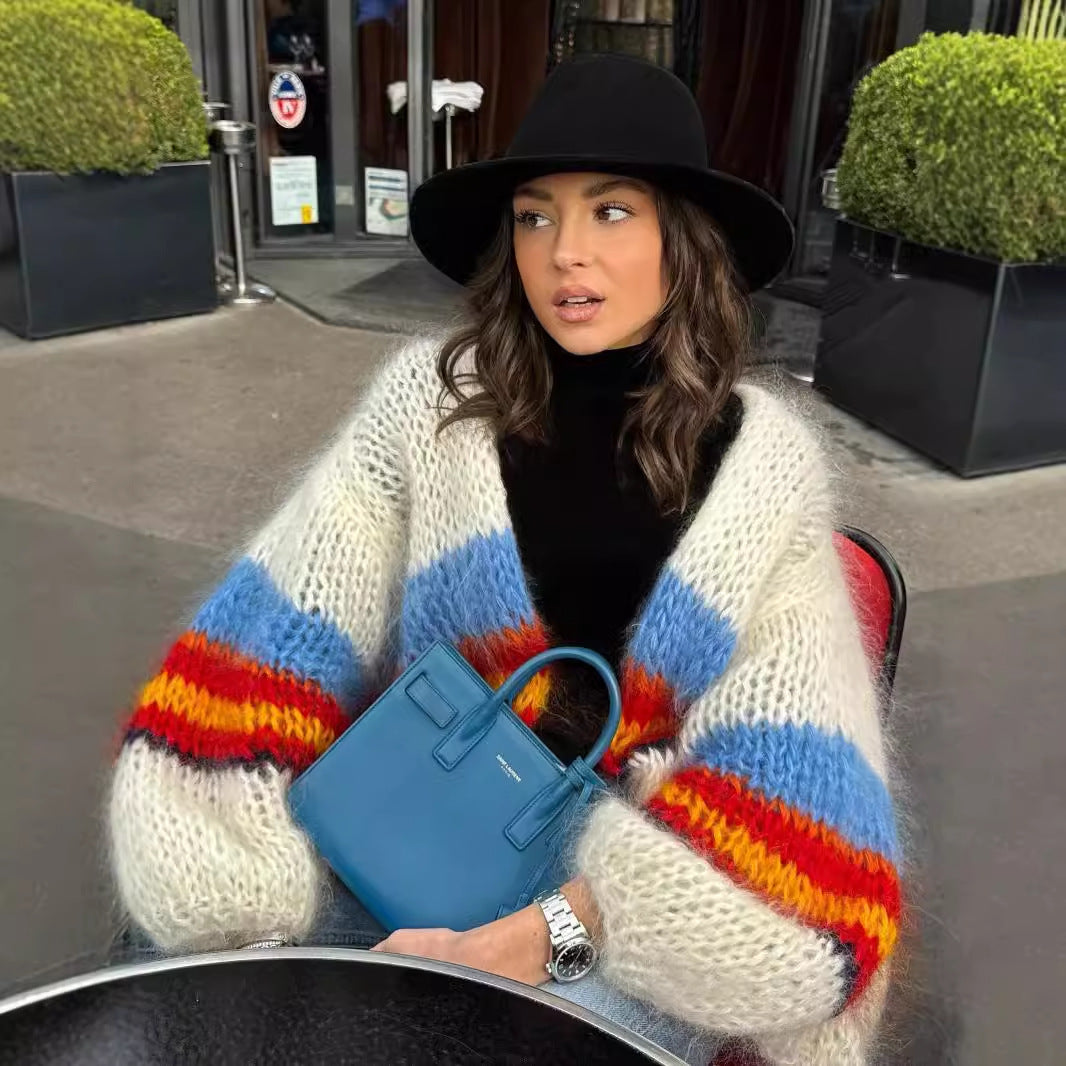 Damen lässiger Strickcardigan mit bunten Streifen und weitem Schnitt Drune