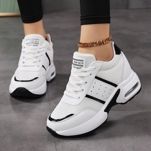 Damen nan sportlicher Plateausneaker mit Luftkissen-Zwischensohle und metallic-Applikationen Drune
