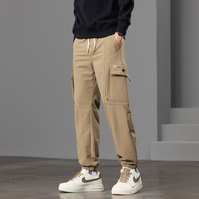Herren Tapered Cargo-Joggerhose mit Knieeinsatz, Tunnelzugbund und Klappentaschen Drune
