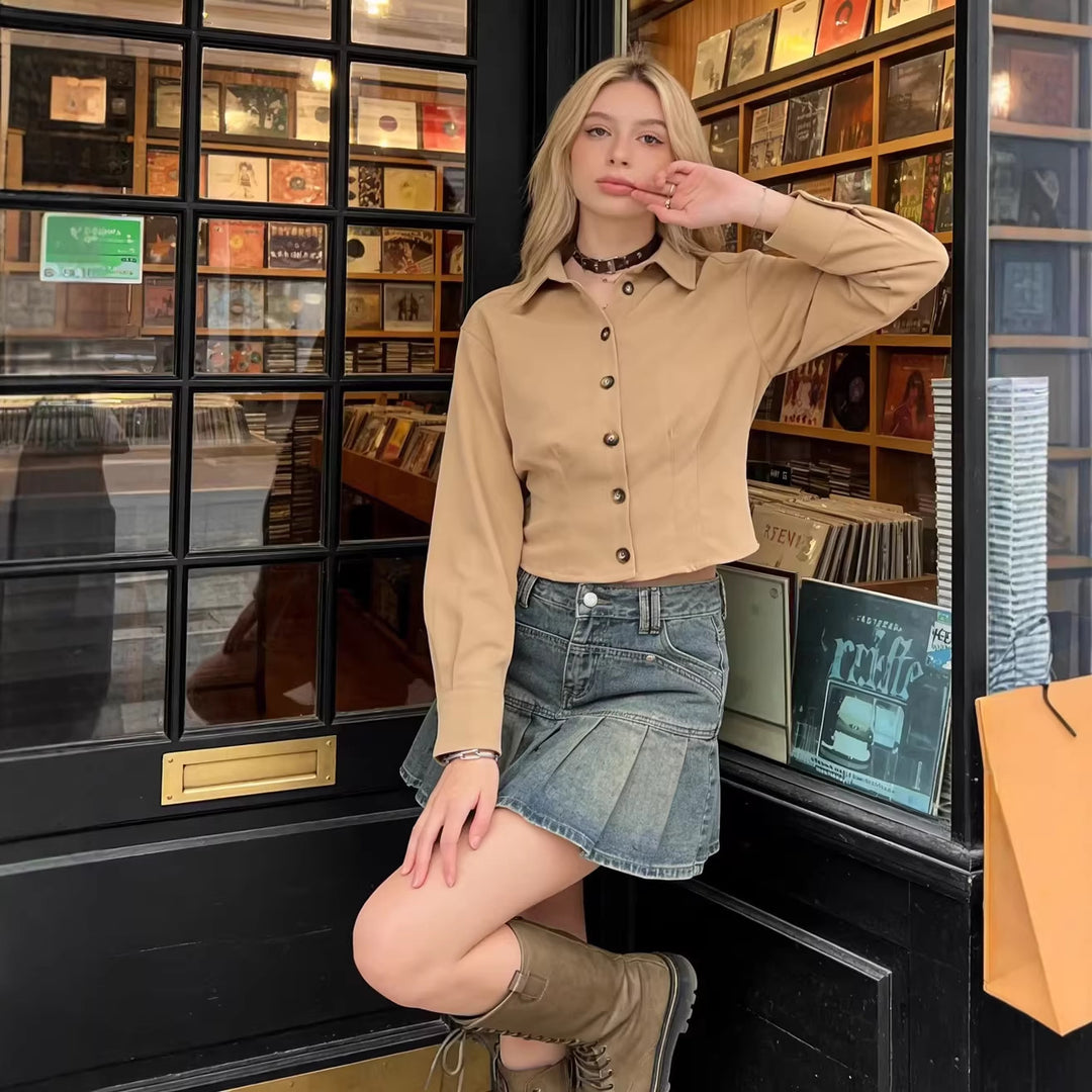 Damen Kurzjacke mit Hemdkragen und figurformenden Abnähern Drune