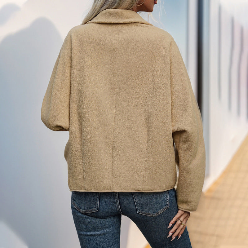 Damen Kurz geschnittene Teddy‑Fleece Jacke mit Knebelverschlüssen Drune