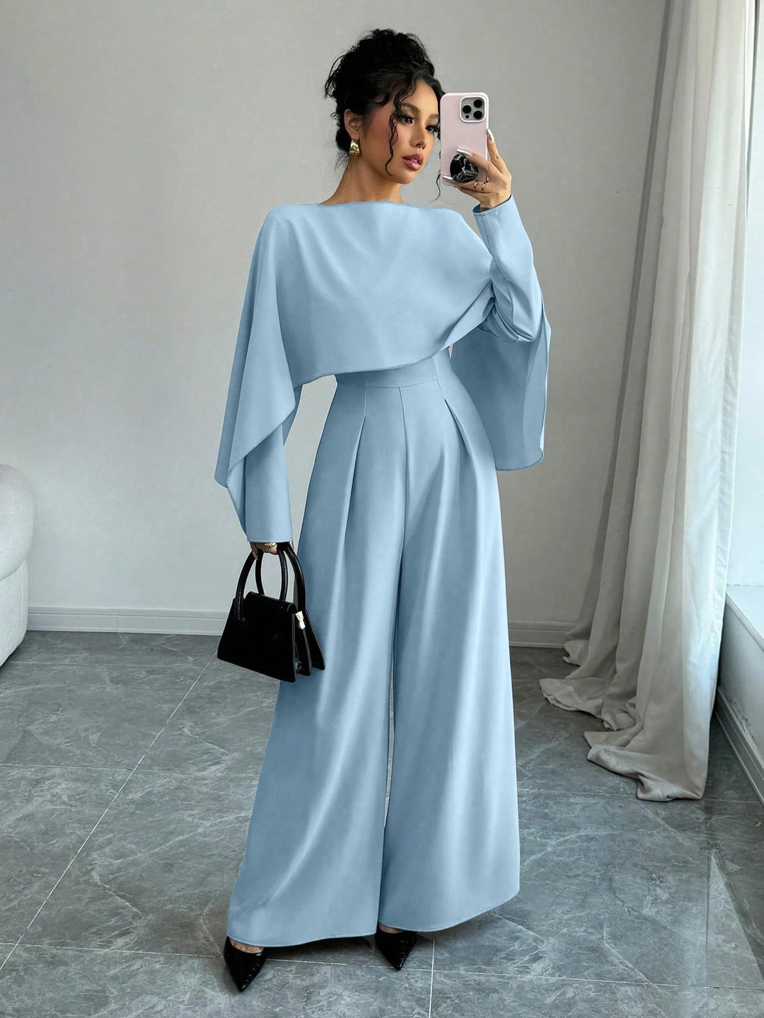 Drune - Jumpsuit in Unifarbe mit weitem Bein