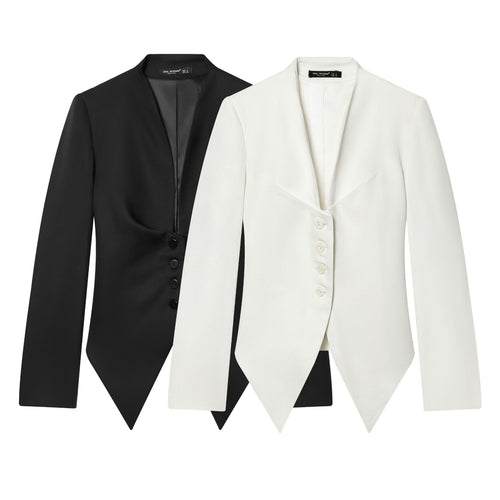 Damen nan taillierter Blazer mit Schalkragen, figurbetonter Knopfleiste und spitz zulaufendem Zipfelsaum Drune