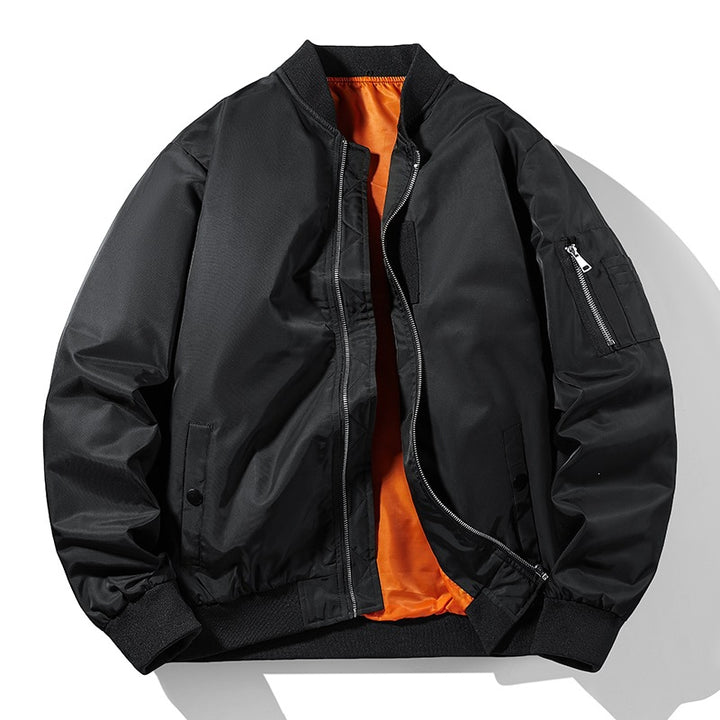Herren Bomberjacke im Fliegerstil mit kontrastiertem Innenfutter, wasserabweisendem Nylon & Utility-Ärmeltasche Drune