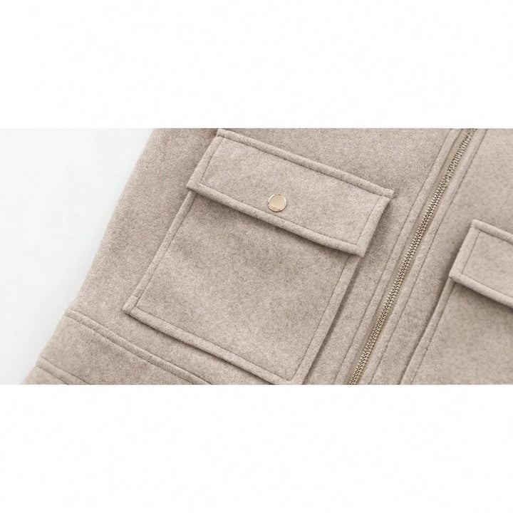 Damen modische kurz geschnittene Jacke mit praktischen Pattentaschen Drune