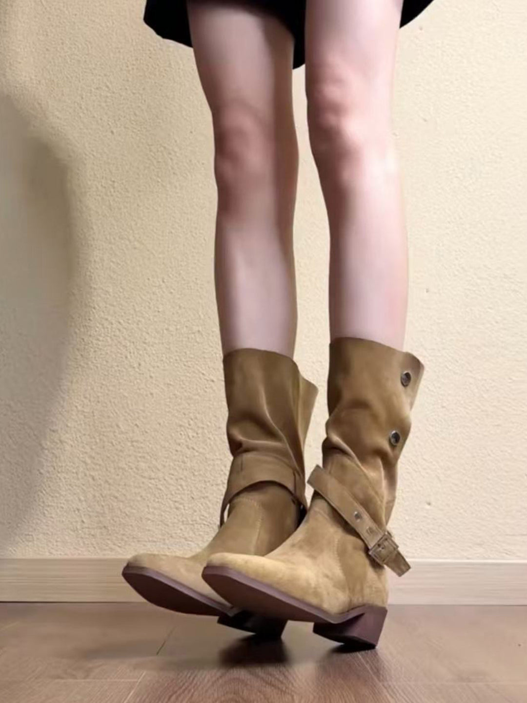 Damen Elegante Schnürstiefel mit modischem Riemen Drune