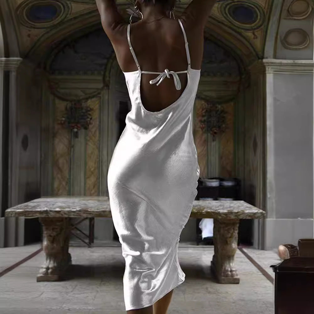 Damen Elegantes Satin-Maxikleid mit schmalen Trägern und fließendem Schnitt Drune