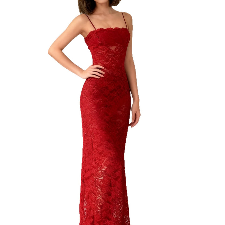 Damen Elegantes langes Spitzenkleid mit gerafftem Detail und schmalen Trägern Drune