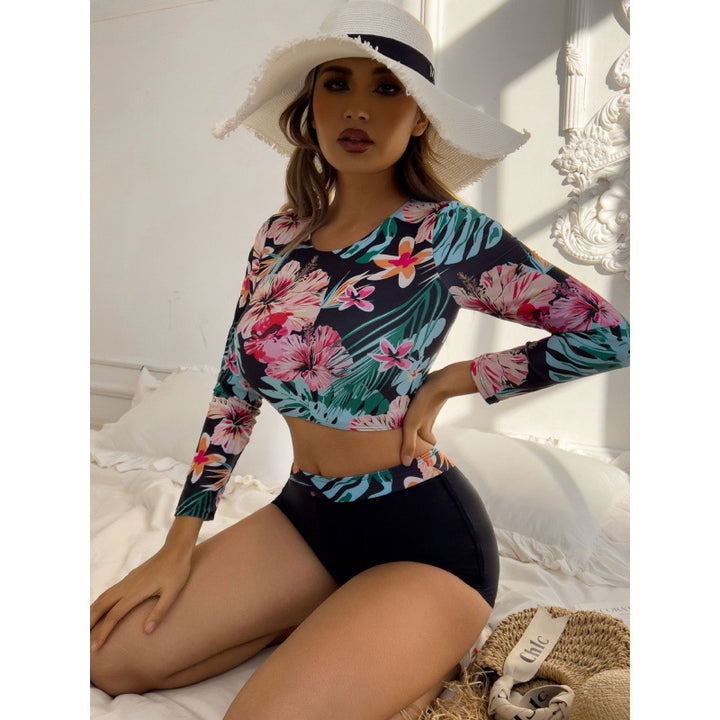 Damen Sportliches Langarm-Badeoberteil mit Shorts Drune