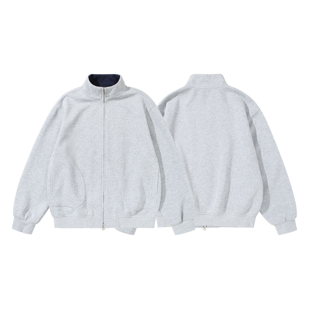 Unisex Oversize Sweatjacke mit Stehkragen, zweiseitigem Reißverschluss und markanten Halbrundtaschen Drune