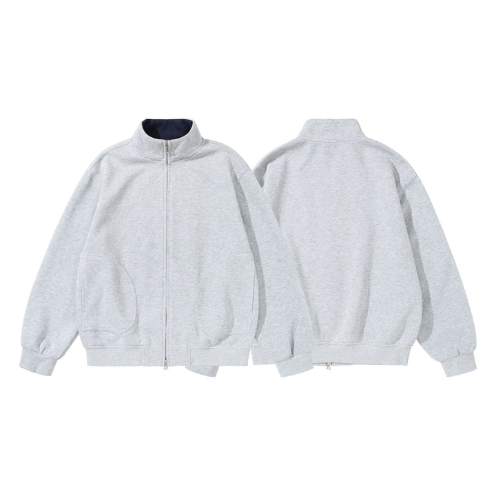 Unisex Oversize Sweatjacke mit Stehkragen, zweiseitigem Reißverschluss und markanten Halbrundtaschen Drune