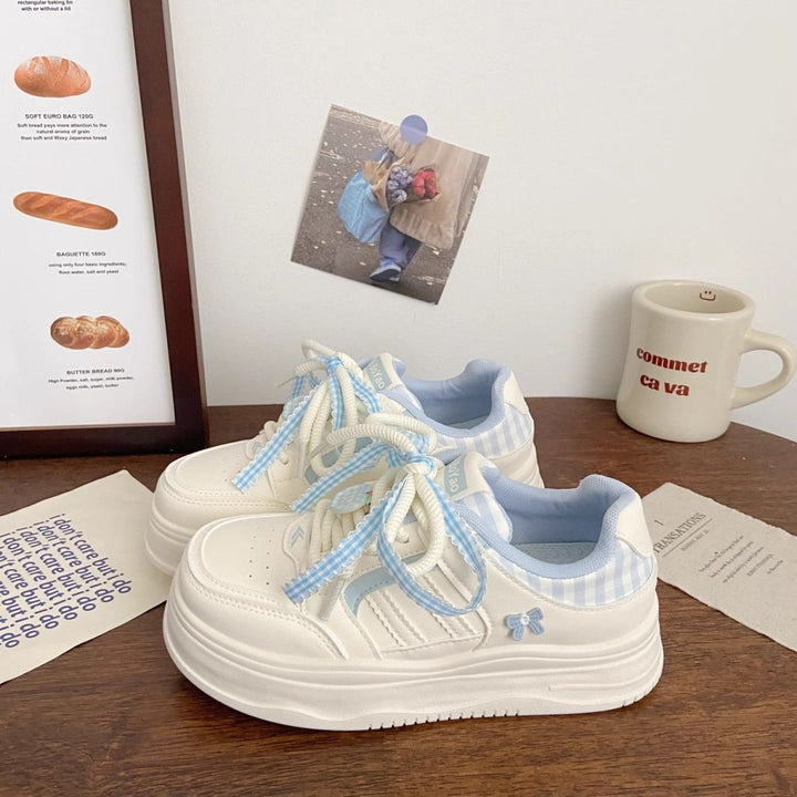 Damen Sneakers mit verspieltem Design und atmungsaktiver Sohle Drune