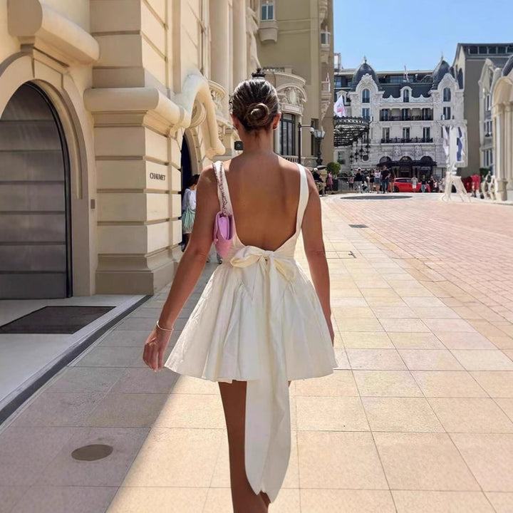 Damen Verspielt geschnittenes Minikleid mit quadratischem Ausschnitt und ausgestelltem Rock Drune